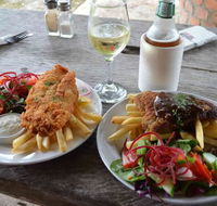 El Arish Tavern - Accommodation Redcliffe