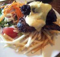 Napier Hotel - Accommodation Redcliffe