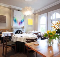 Woodland House - Accommodation Redcliffe