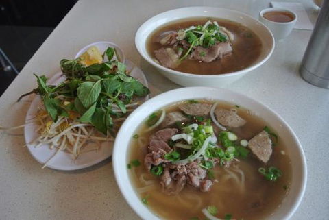 Pho Hung Vuong Saigon - Accommodation Redcliffe 0