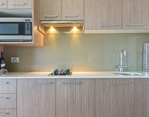CBD Executive Apartments - Accommodation Redcliffe 6