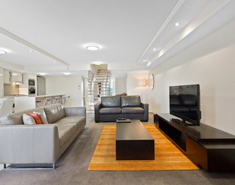 CBD Executive Apartments - Accommodation Redcliffe 12