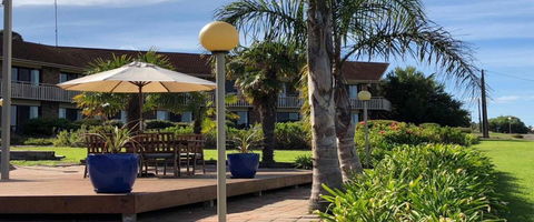 Kangaroo Island Seaside Inn - Accommodation Redcliffe 0