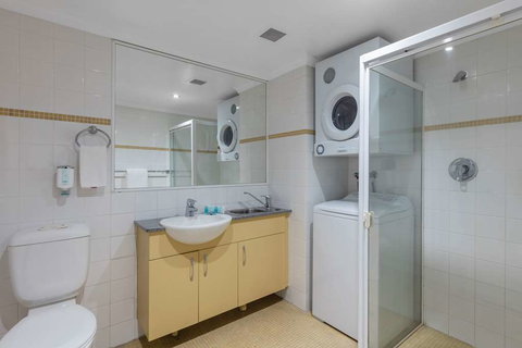 Nesuto Chippendale Sydney Apt Hotel - Accommodation Redcliffe 2