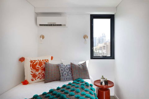 Hotel Hacienda - Accommodation Redcliffe 7