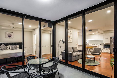 Arise Atlas - Accommodation Redcliffe 6