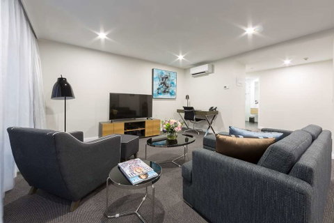 Avenue Hotel Canberra - Accommodation Redcliffe 9