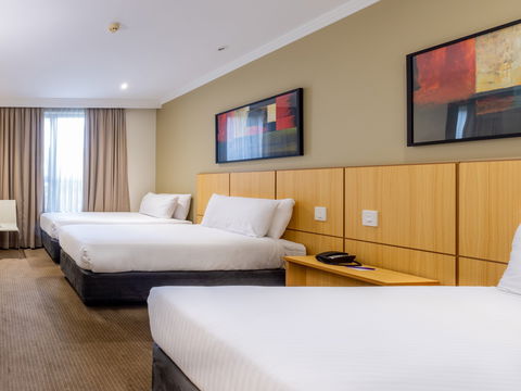 Mercure Brisbane Garden City - Accommodation Redcliffe 9
