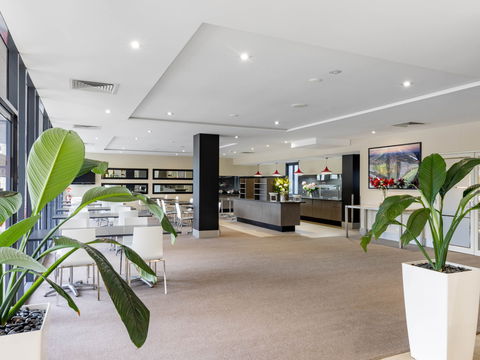 Mercure Brisbane Garden City - Accommodation Redcliffe 16
