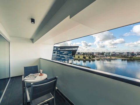 Mercure Melbourne Caroline Springs - Accommodation Redcliffe 5