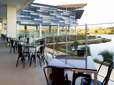 Mercure Melbourne Caroline Springs - Accommodation Redcliffe 12