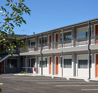 HotelMOTEL - Accommodation Redcliffe
