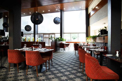 Pavilion on Northbourne - Accommodation Redcliffe 13