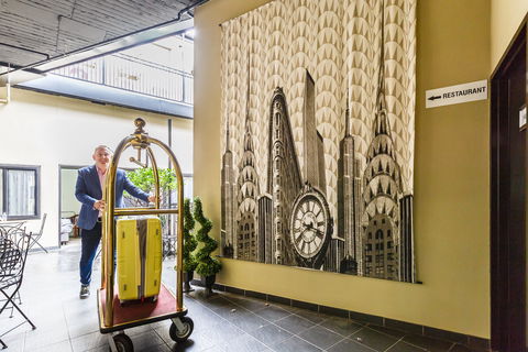 Airport Hotel Sydney - Accommodation Redcliffe 2