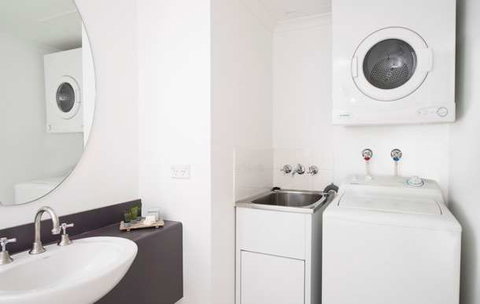Mantra on Northbourne - Accommodation Redcliffe 7
