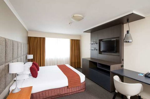 Mantra on Northbourne - Accommodation Redcliffe 10