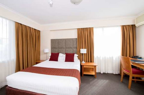 Mantra on Northbourne - Accommodation Redcliffe 12