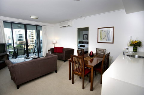 Quest Spring Hill - Accommodation Redcliffe 2