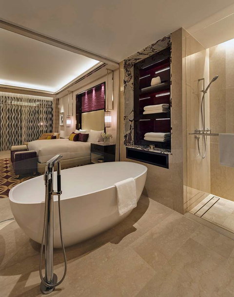 The Darling Gold Coast - Accommodation Redcliffe 7