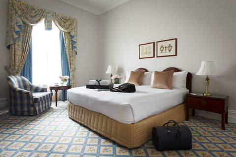 The Hotel Windsor - Accommodation Redcliffe 4