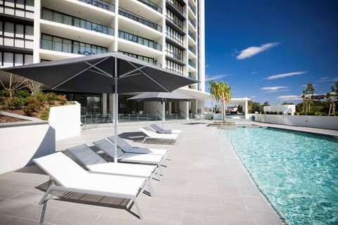 Mantra Sierra Grand - Accommodation Redcliffe 3