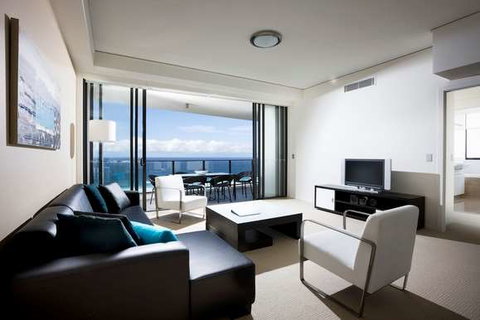 Mantra Sierra Grand - Accommodation Redcliffe 6