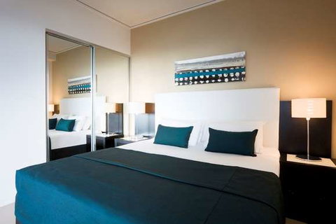 Mantra Sierra Grand - Accommodation Redcliffe 9