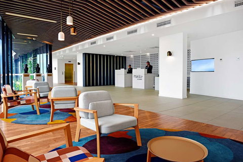 Mantra Southport Sharks - Accommodation Redcliffe 4