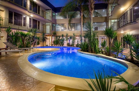 Best Western Plus Travel Inn Hotel - Accommodation Redcliffe 10