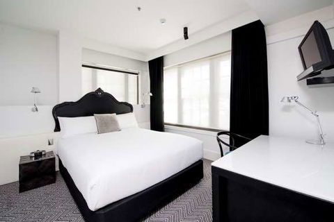Peppers Gallery Hotel, Canberra - Accommodation Redcliffe 4