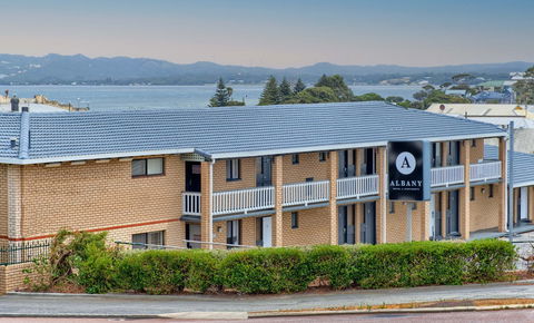 Albany Motel & Apartments - Accommodation Redcliffe 0