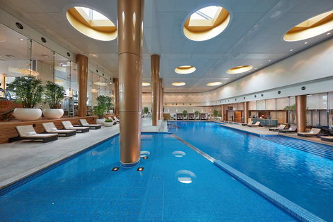 Crown Towers Melbourne - Accommodation Redcliffe 7