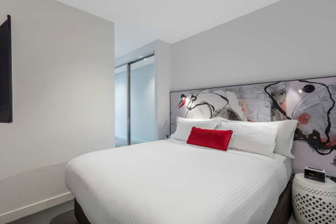 Imagine Marco - Accommodation Redcliffe 8