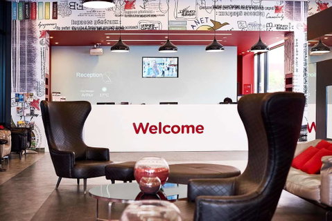 Essence Hotel Carlton - Accommodation Redcliffe 3