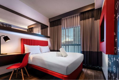 Essence Hotel Carlton - Accommodation Redcliffe 4