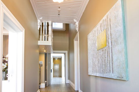 The Vulcan Hotel - Accommodation Redcliffe 6