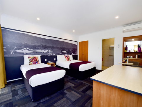 Mercure Alice Springs Resort - Accommodation Redcliffe 6