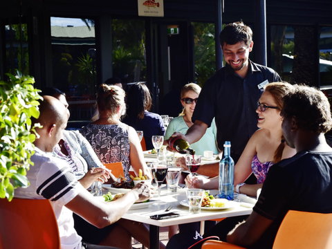 Mercure Alice Springs Resort - Accommodation Redcliffe 16