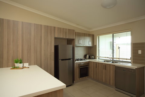 Direct Hotels - Villas On Rivergum - Accommodation Redcliffe 1