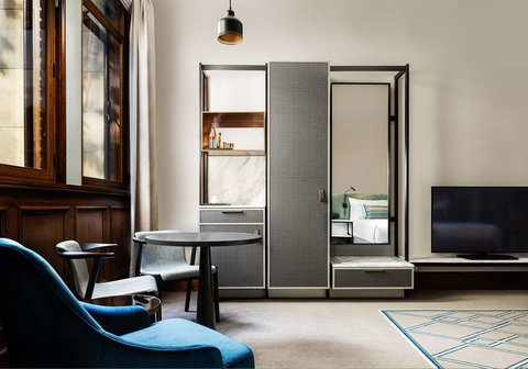 Hilton Melbourne Little Queen Street - Accommodation Redcliffe 2