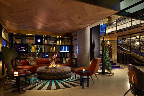 QT Melbourne - Accommodation Redcliffe 0