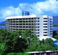 Hilton Cairns - Accommodation Redcliffe