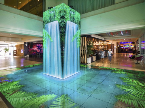 Pullman Reef Hotel Casino - Accommodation Redcliffe 2