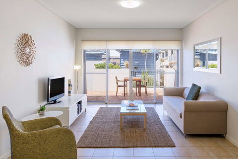Nesuto Geraldton Apartment Hotel - Accommodation Redcliffe 1