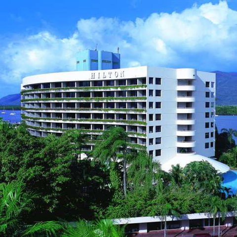 Hilton Cairns - Accommodation Redcliffe 0