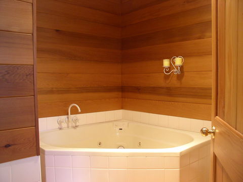 Kemeys Mountain Hideaway - Accommodation Redcliffe 2