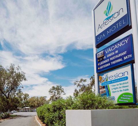 Artesian Spa Motor Inn - Accommodation Redcliffe 0