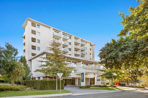 Adina Serviced Apts Canberra Dickson - Accommodation Redcliffe 1