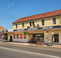 Nightcap at Regents Park Hotel - Accommodation Redcliffe