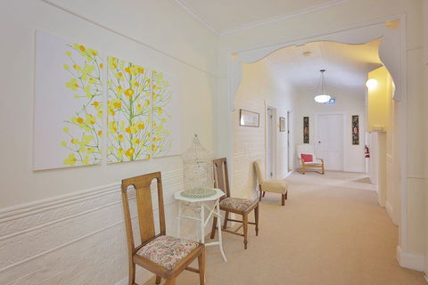Mole Creek Guest House - Accommodation Redcliffe 1